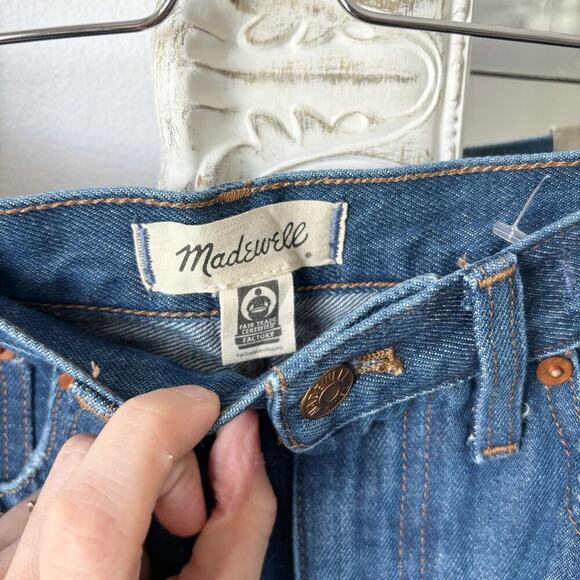 Madewell Baggy Straight Jeans - Picture 3 of 8